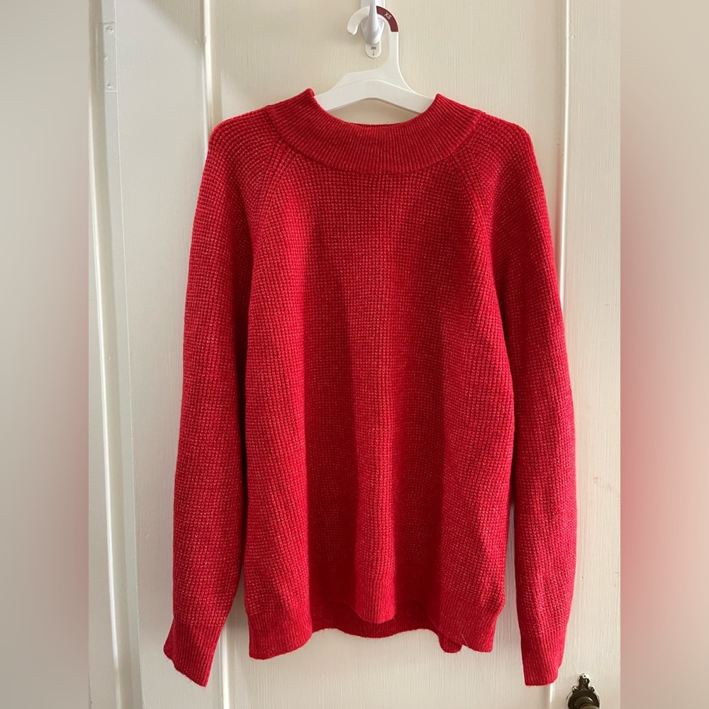 Gap red speckled mockneck sweater
